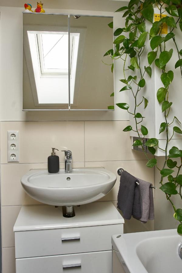 Green-Art-Living Fuer 3 Im Allgaeu Mit Queensize & Wifi Lauben  Exterior foto
